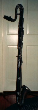 contralto clarinet, right side